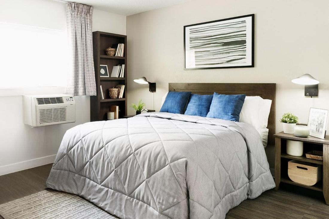 Staying Near Pinellas Park Recreation: 11 Budget Hotels Compared