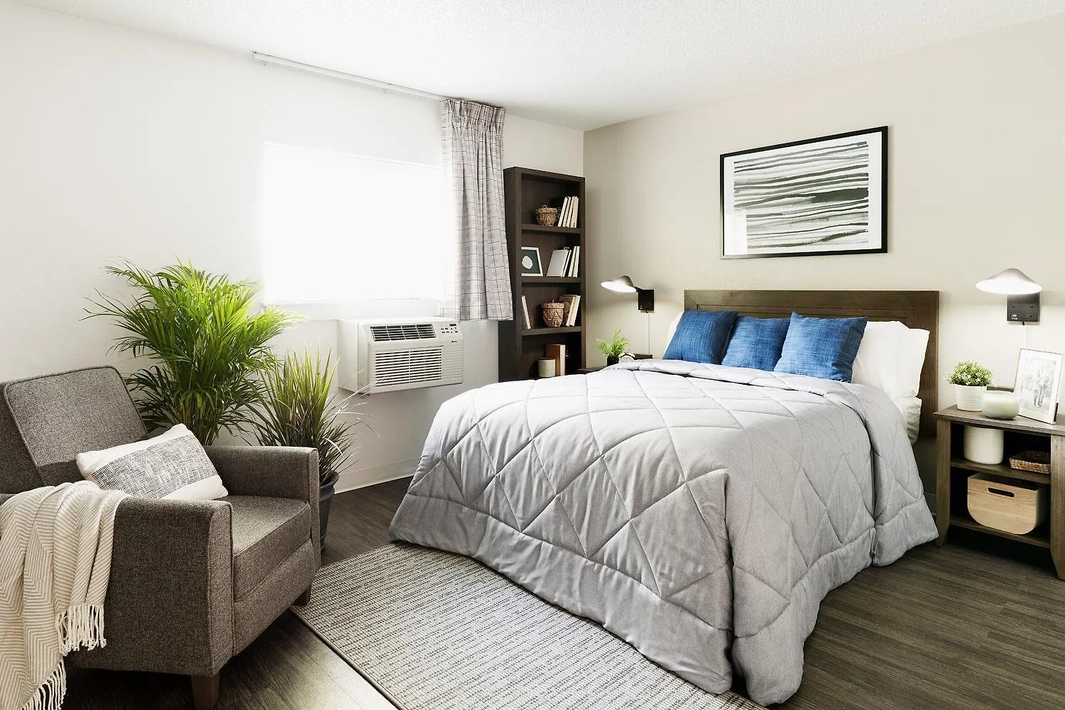 Where to Stay Near Contract-Dbe Office: 4 Best 2-Star Hotels